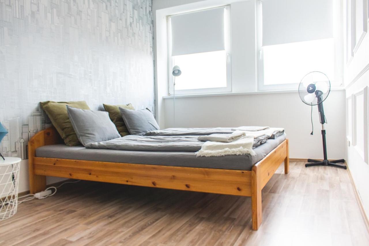 Panorama View Deluxe Apartment เวสเปรม ภายนอก รูปภาพ